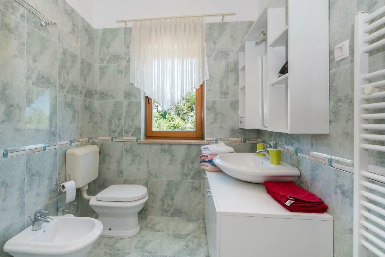 Vila Eva Labin  Willa Labin (Istria)